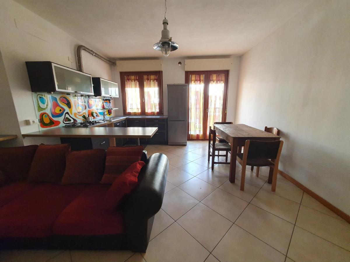 Апартаменти Casafabio 7Min To Garda Lake Кастільйоне-делле-Стів'єре Екстер'єр фото