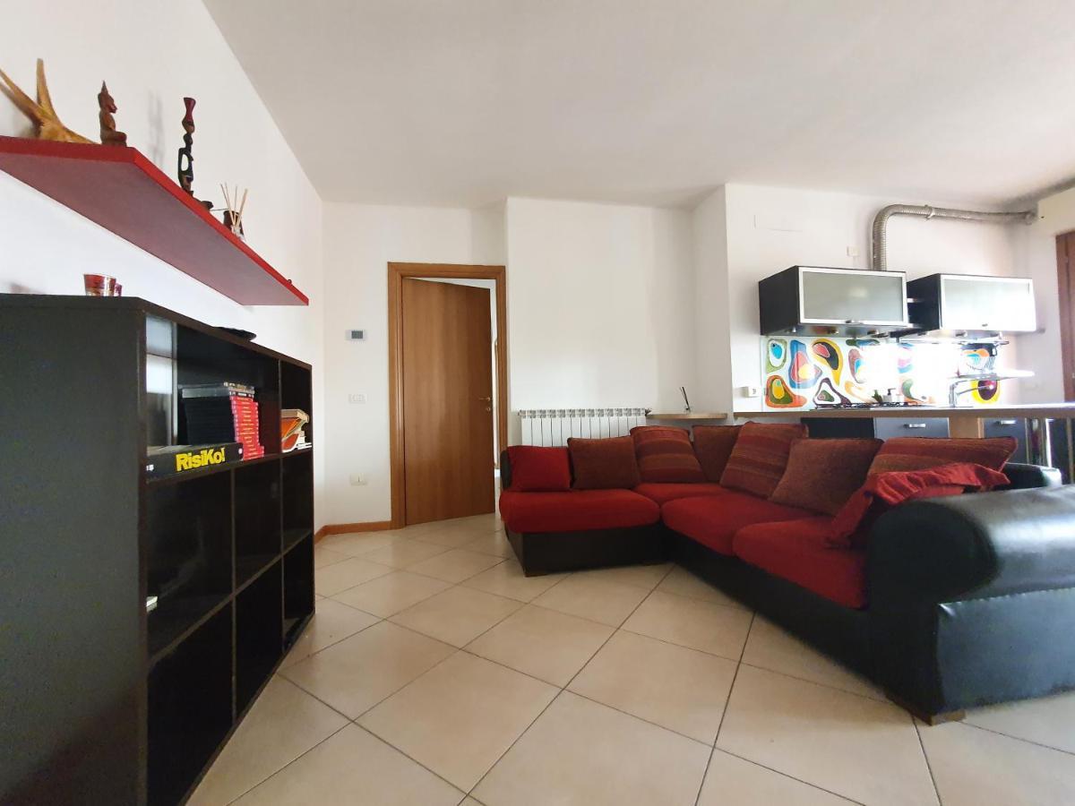 Апартаменти Casafabio 7Min To Garda Lake Кастільйоне-делле-Стів'єре Екстер'єр фото